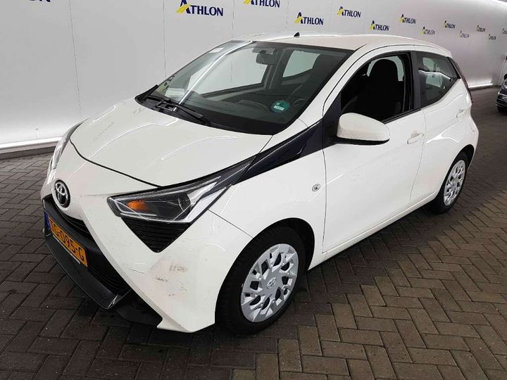 TOYOTA AYGO 2018 jtdkgnec00n355385