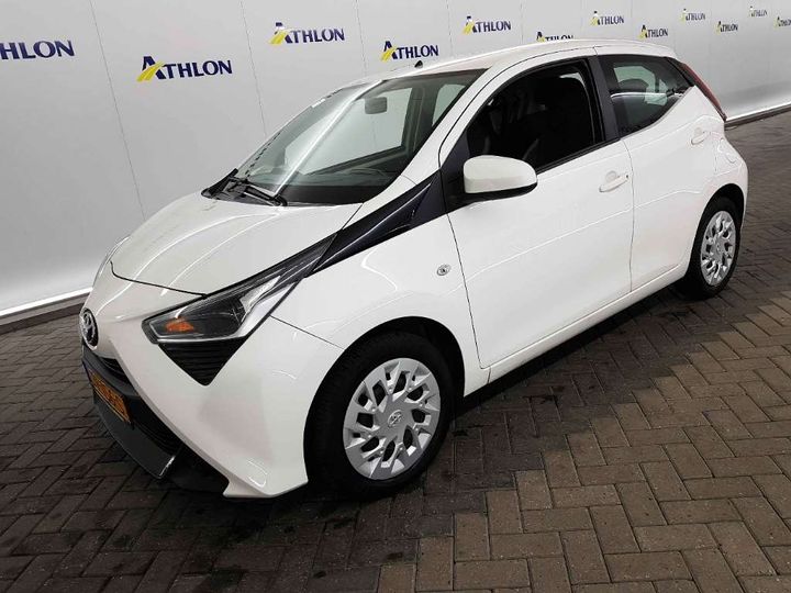 TOYOTA AYGO 2018 jtdkgnec00n378634