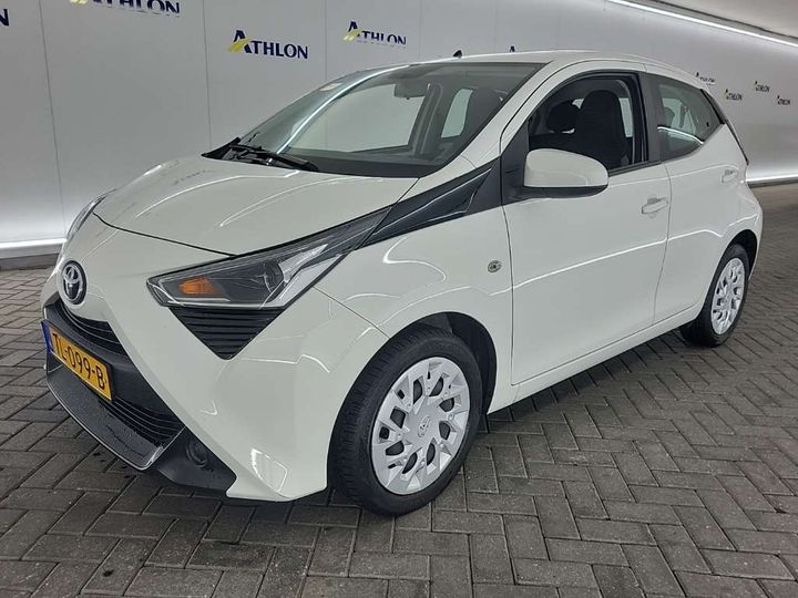 TOYOTA AYGO 2018 jtdkgnec00n379055