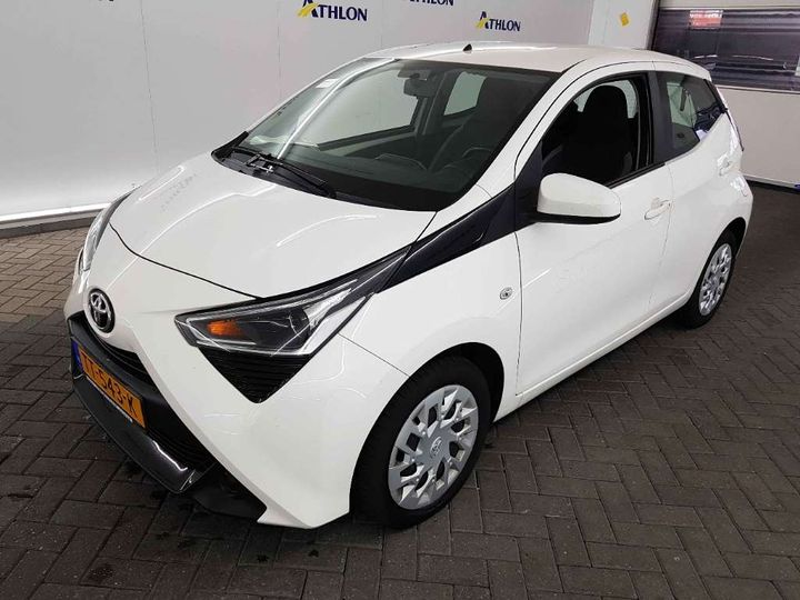 TOYOTA AYGO 2018 jtdkgnec00n398401