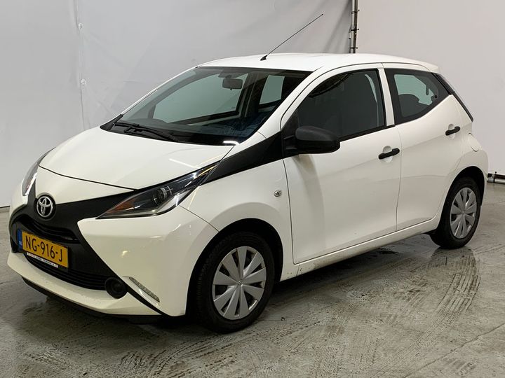 TOYOTA AYGO 2017 jtdkgnec10n234316