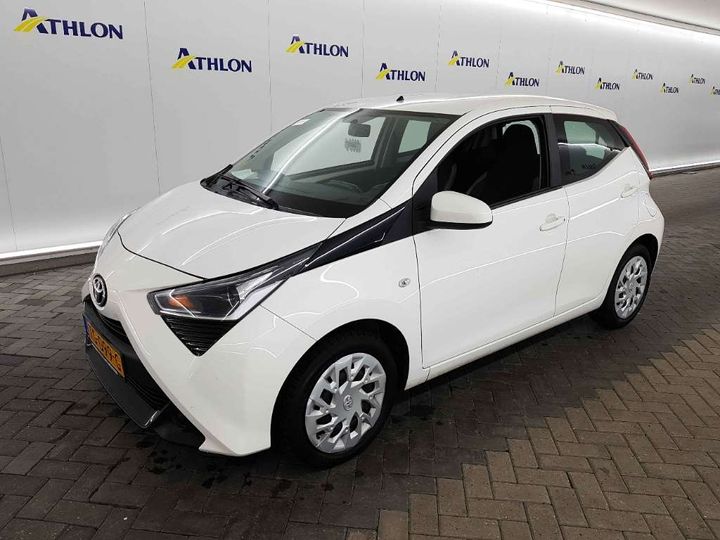 TOYOTA AYGO 2018 jtdkgnec10n355329