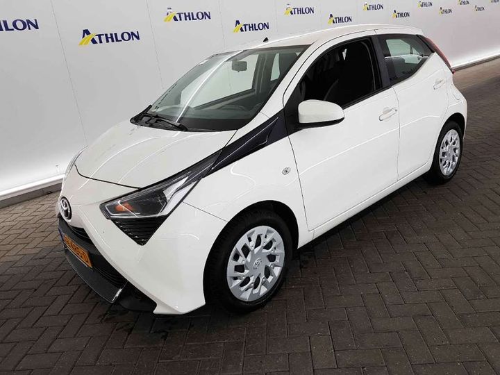 TOYOTA AYGO 2018 jtdkgnec10n355749