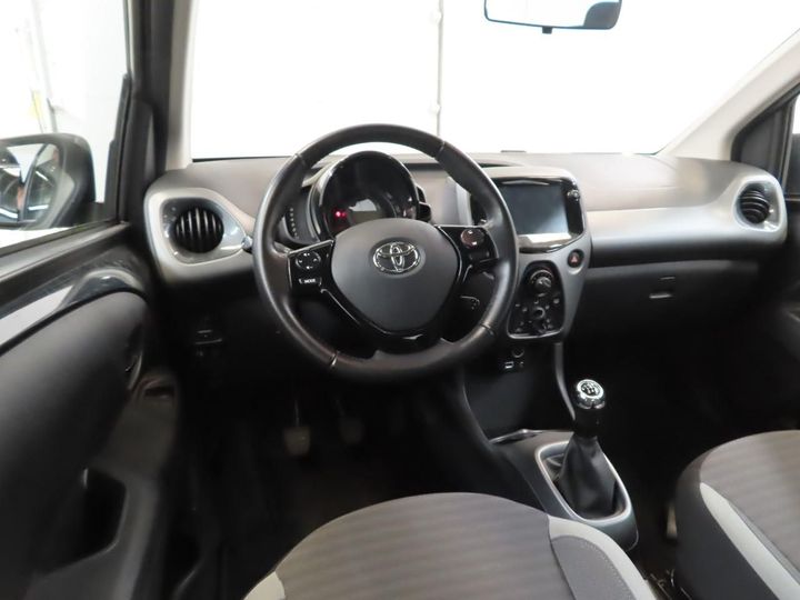 TOYOTA AYGO 2018 jtdkgnec10n359218