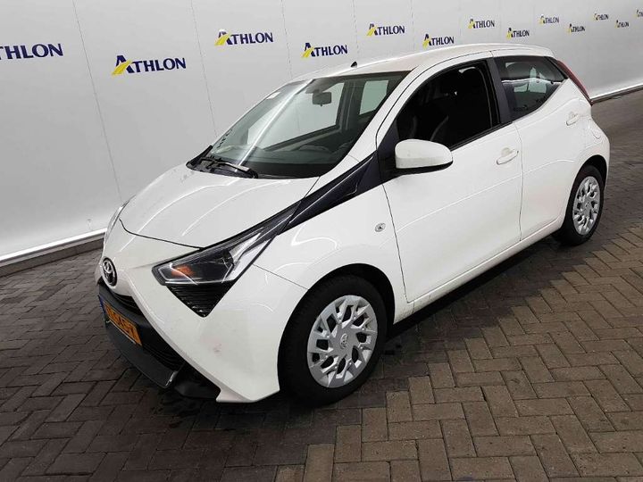 TOYOTA AYGO 2018 jtdkgnec10n398035