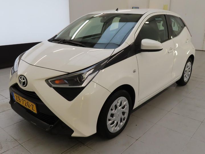 TOYOTA AYGO 2019 jtdkgnec10n451140