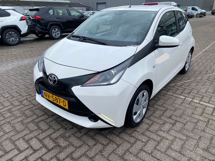 TOYOTA AYGO 2017 jtdkgnec20n228136