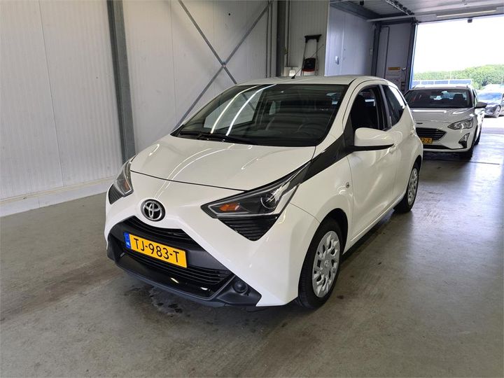 TOYOTA AYGO 2018 jtdkgnec20n355422