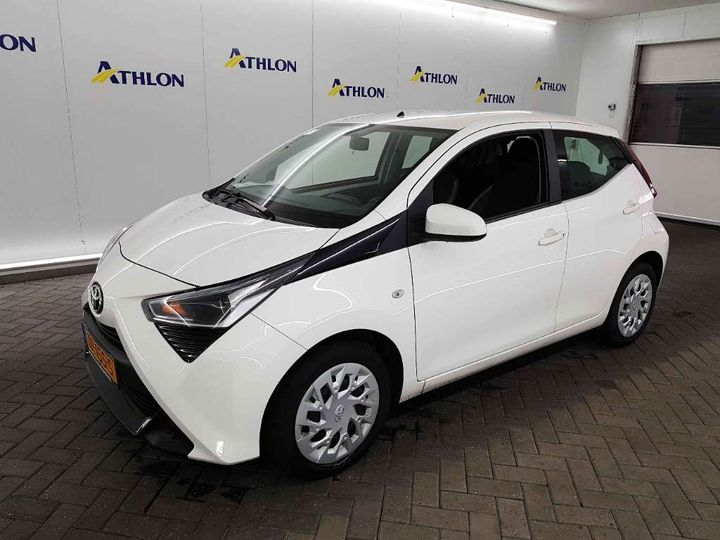 TOYOTA AYGO 2018 jtdkgnec20n376626