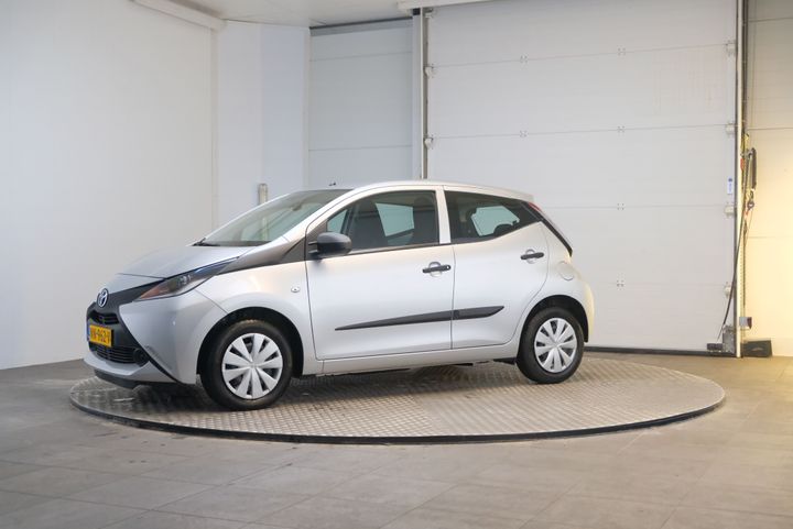 TOYOTA AYGO 2017 jtdkgnec40n239672