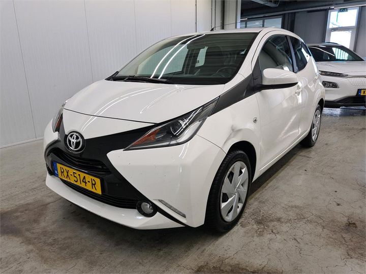 TOYOTA AYGO 2018 jtdkgnec40n308229