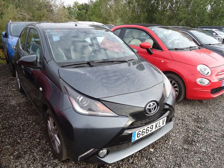 TOYOTA AYGO 2018 jtdkgnec40n324320