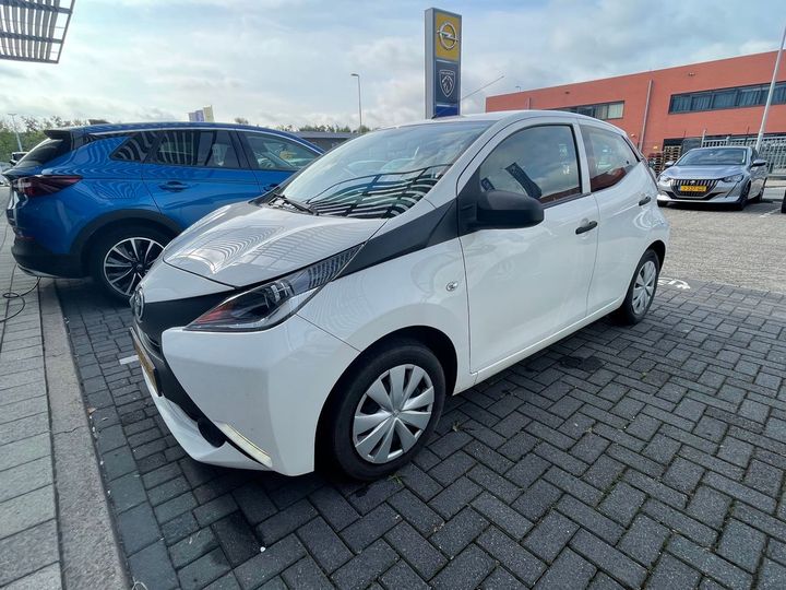 TOYOTA AYGO 2017 jtdkgnec50n281848