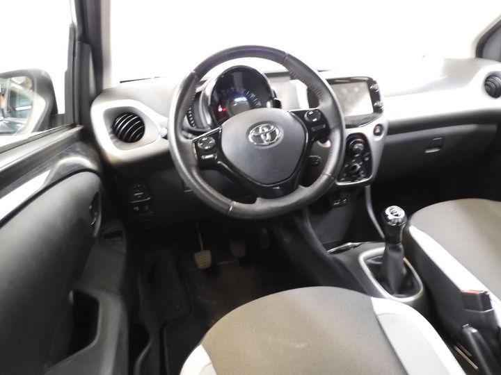 TOYOTA AYGO 2018 jtdkgnec50n341675