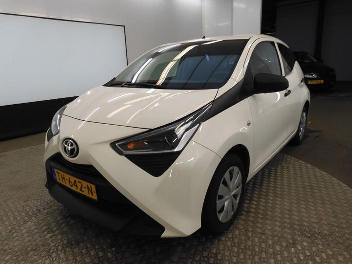 TOYOTA AYGO 2018 jtdkgnec50n371565