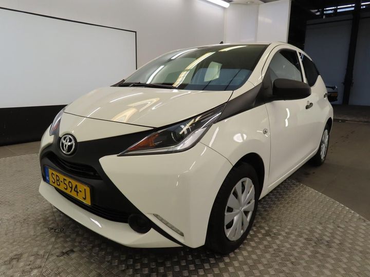 TOYOTA AYGO 2018 jtdkgnec60n326229