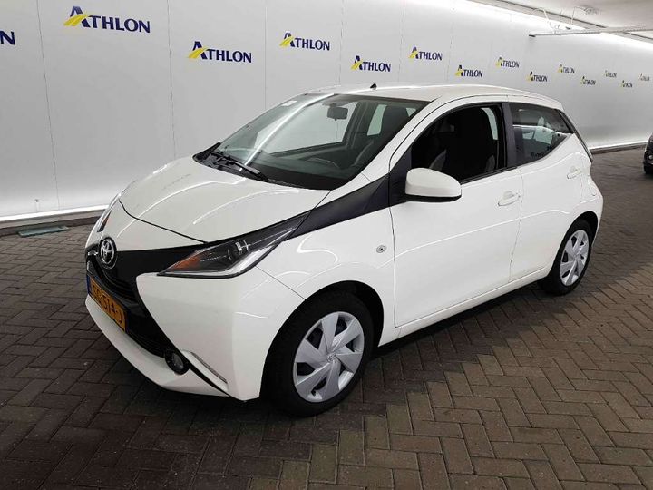 TOYOTA AYGO 2018 jtdkgnec70n319015