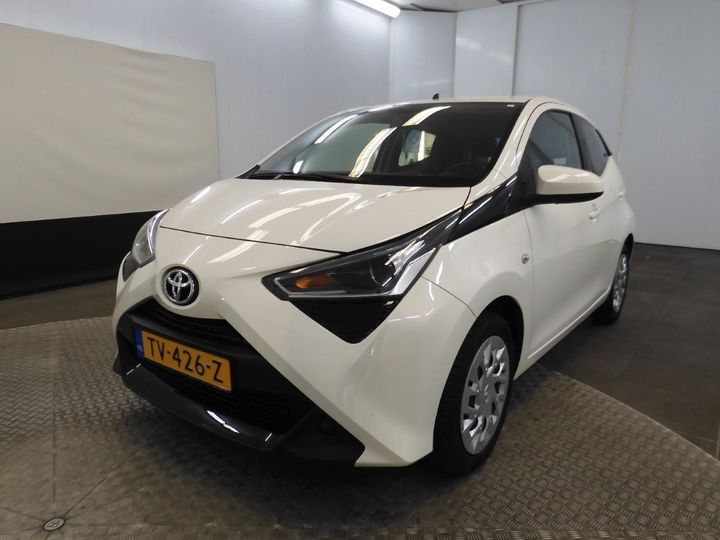 TOYOTA AYGO 2018 jtdkgnec70n355187