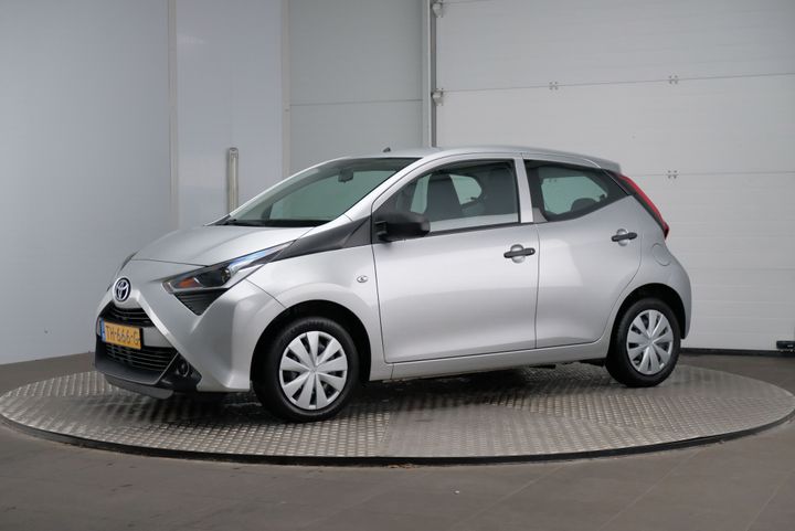 TOYOTA AYGO 2018 jtdkgnec70n364021