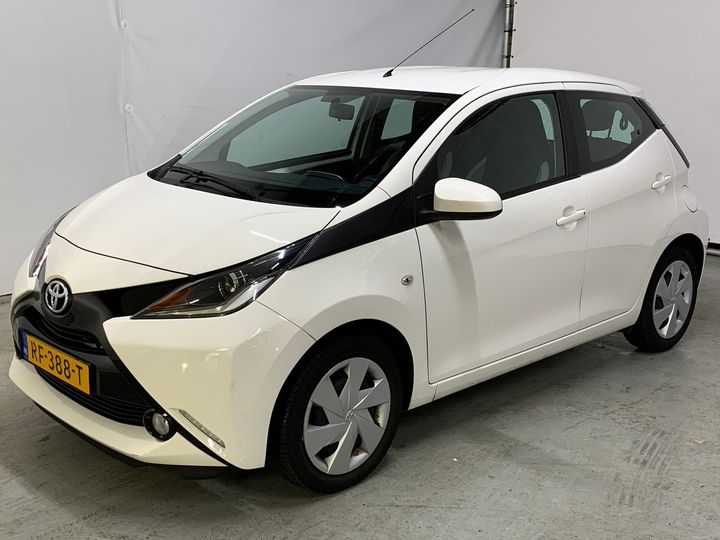 TOYOTA AYGO 2017 jtdkgnec80n296490