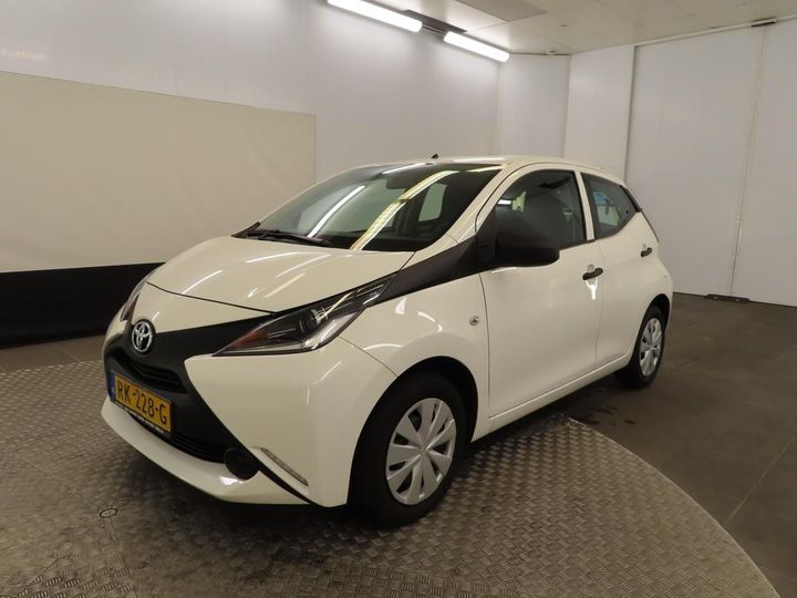 TOYOTA AYGO 2018 jtdkgnec80n309500