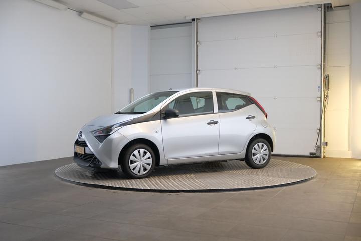 TOYOTA AYGO 2018 jtdkgnec80n357434