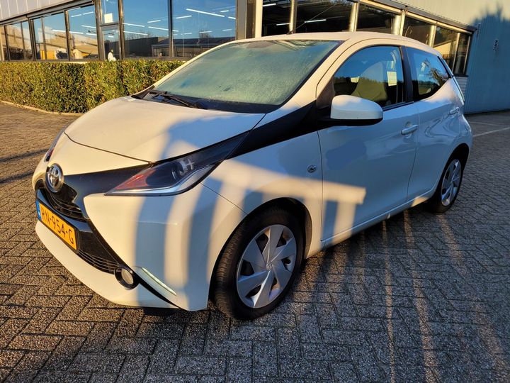 TOYOTA AYGO 2018 jtdkgnec90n298264