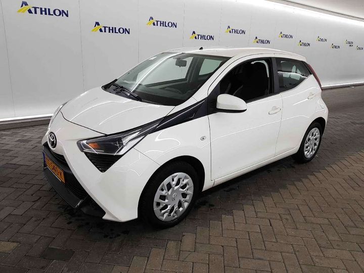 TOYOTA AYGO 2018 jtdkgnec90n399207