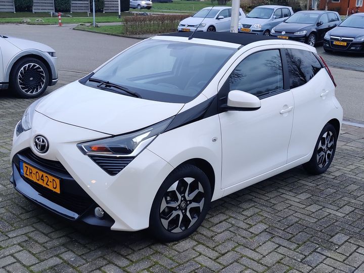 TOYOTA AYGO 2019 jtdkgnec90n476836