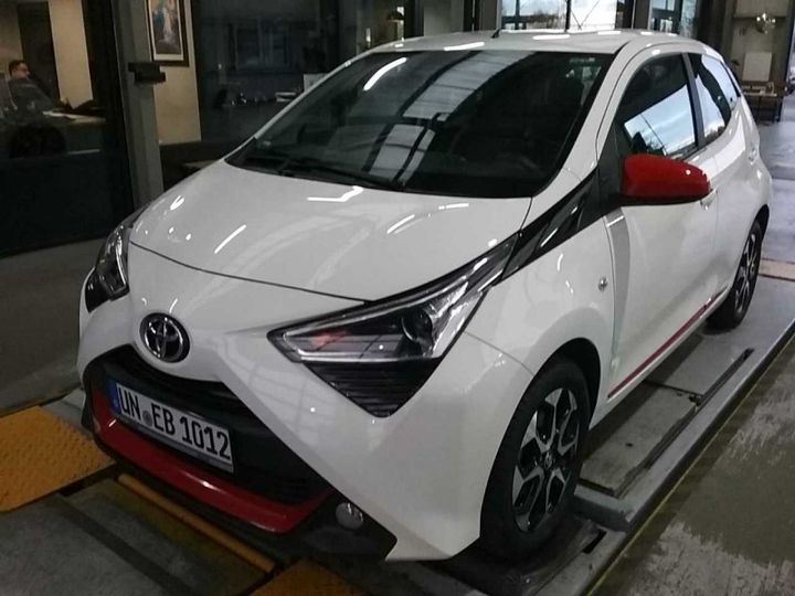 TOYOTA AYGO 2019 jtdkgnec90n500214