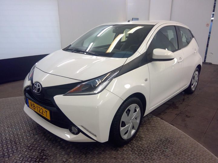 TOYOTA AYGO 2017 jtdkgnecx0n288438