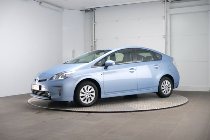 TOYOTA PRIUS 2015 jtdkn36px03076131