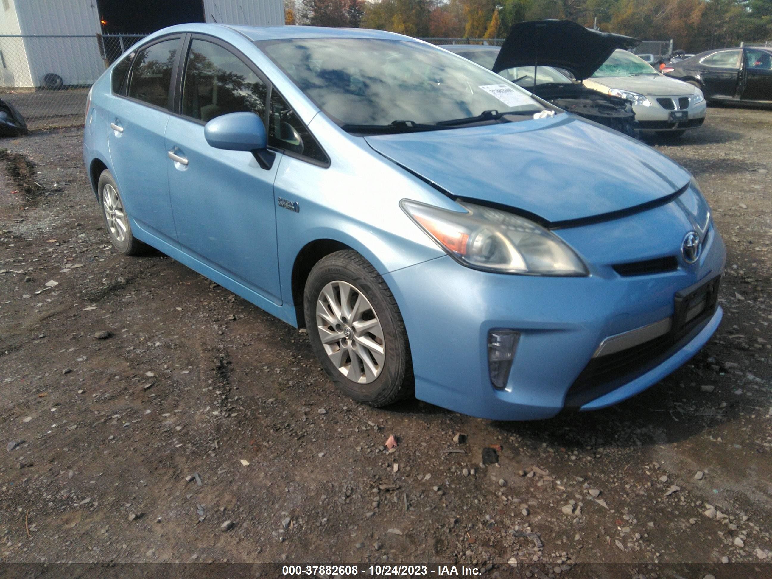 TOYOTA PRIUS 2013 jtdkn3dp0d3045236