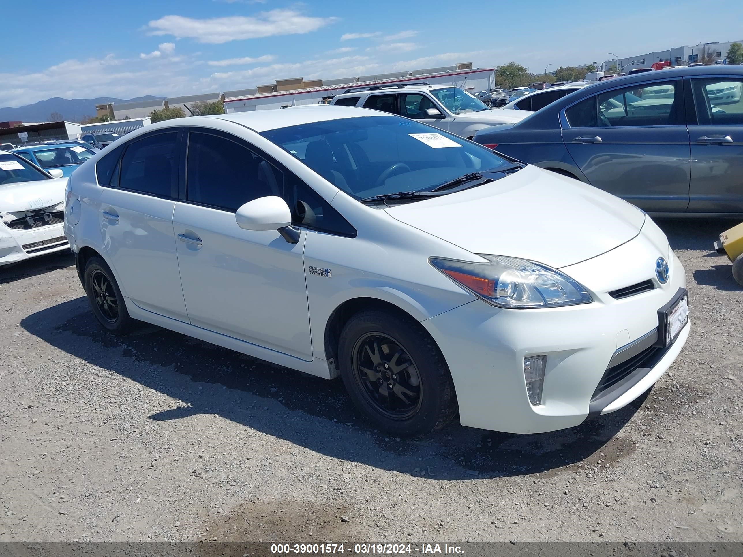 TOYOTA PRIUS 2015 jtdkn3dp4f3066626