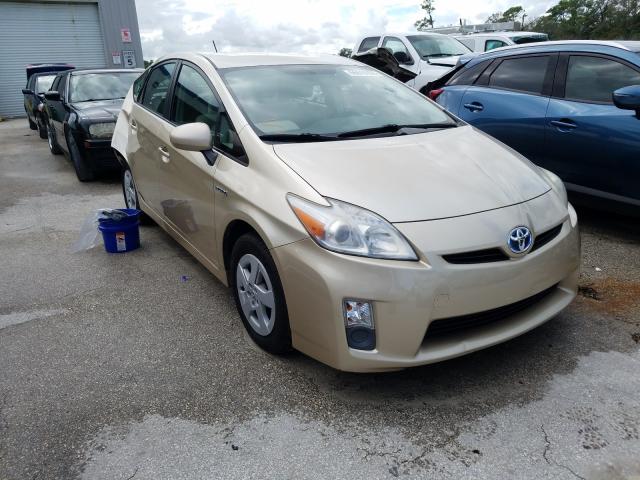 TOYOTA PRIUS 2011 jtdkn3du0b0322648