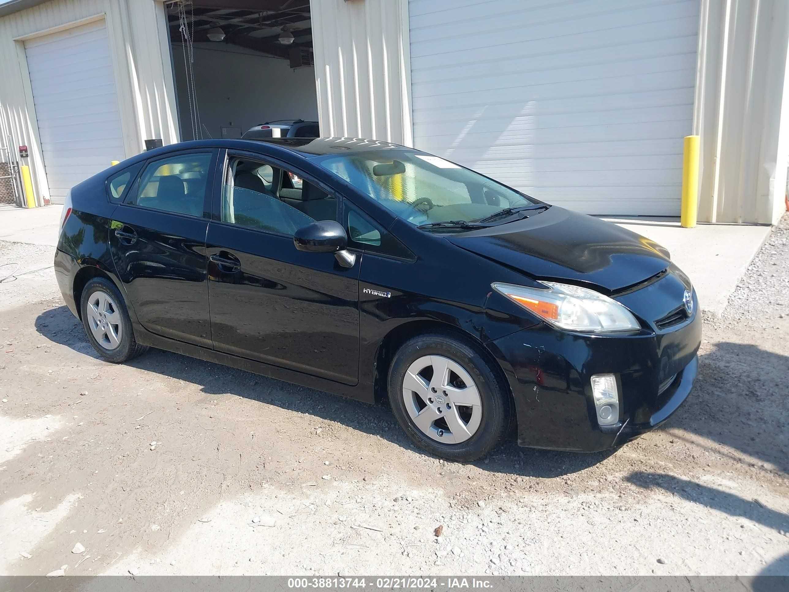 TOYOTA PRIUS 2011 jtdkn3du1b1437494