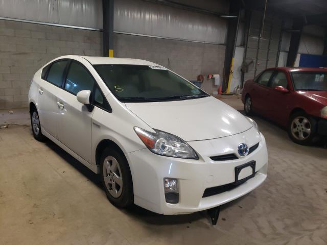 TOYOTA PRIUS 2011 jtdkn3du3b5353914