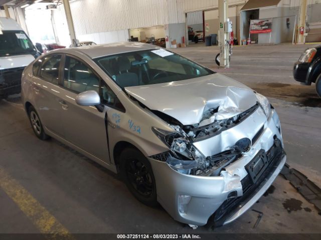 TOYOTA PRIUS 2013 jtdkn3du3d5548589