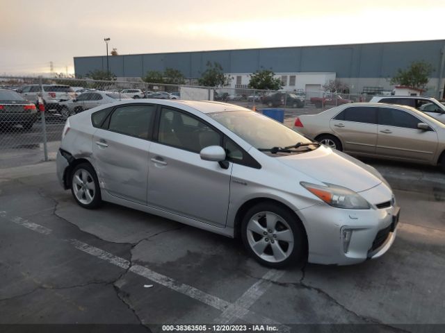 TOYOTA PRIUS 2013 jtdkn3du3d5582323