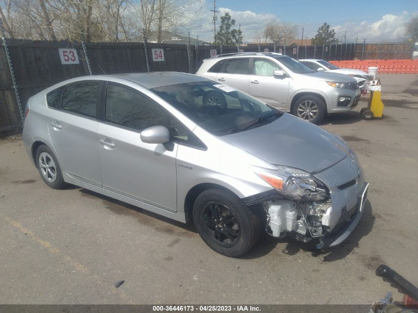 TOYOTA PRIUS 2013 jtdkn3du3d5592981