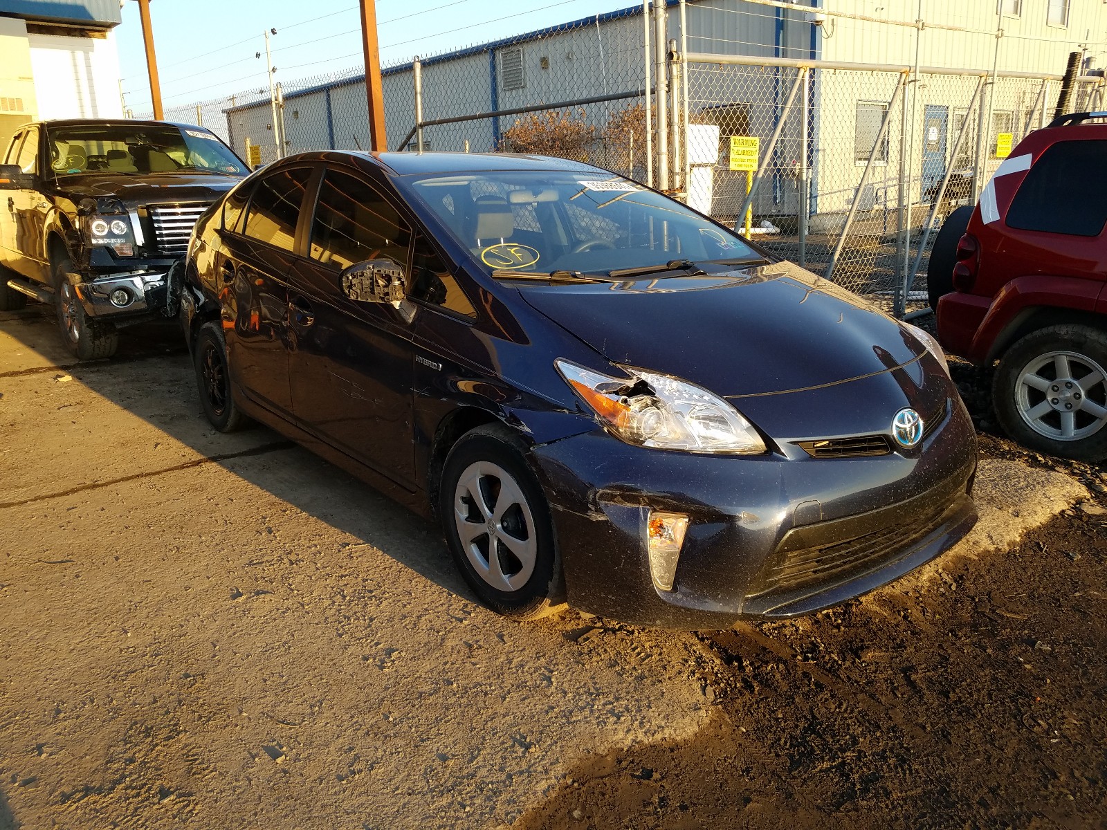 TOYOTA PRIUS 2014 jtdkn3du3e0393640