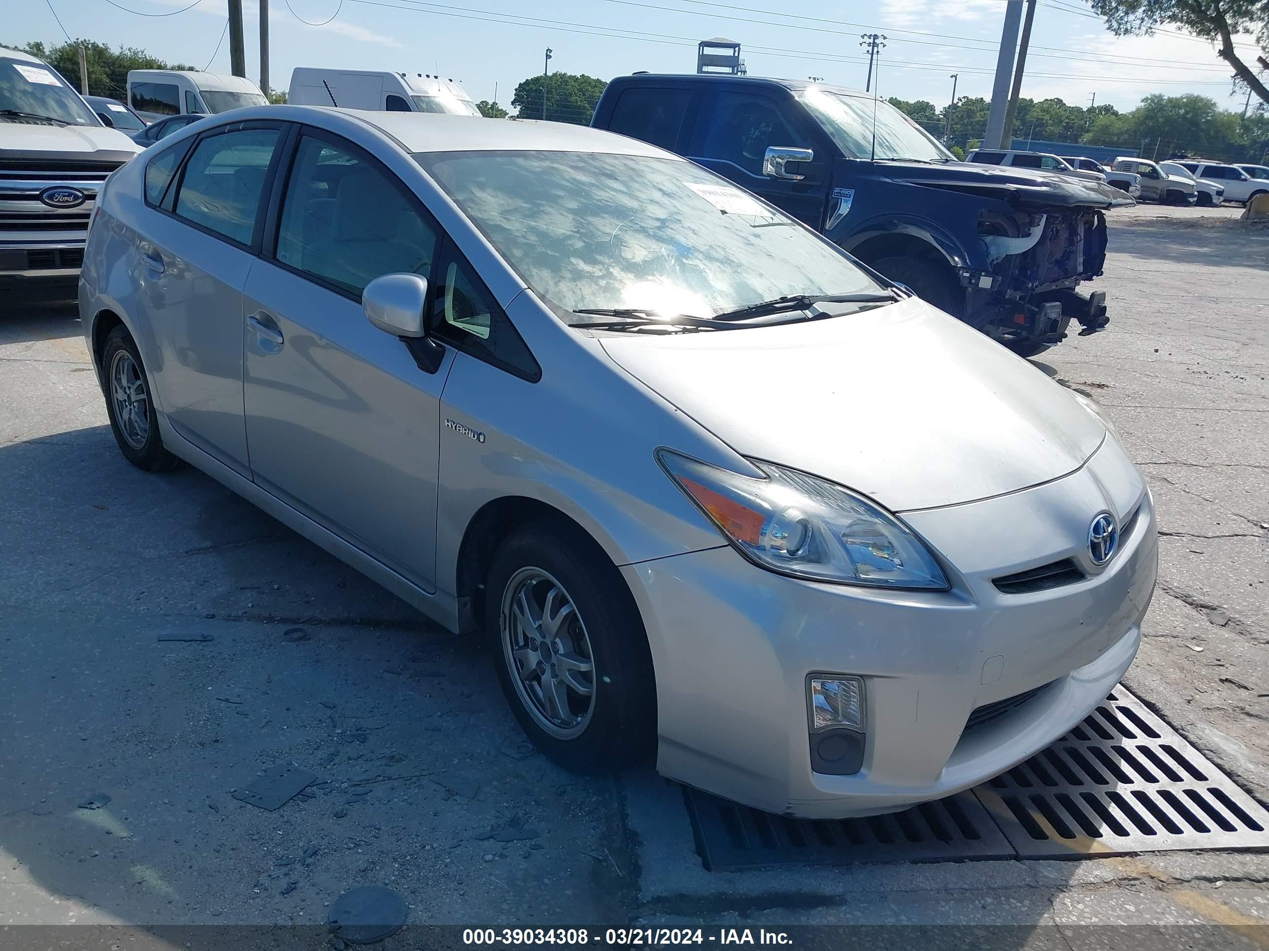 TOYOTA PRIUS 2010 jtdkn3du4a1239152