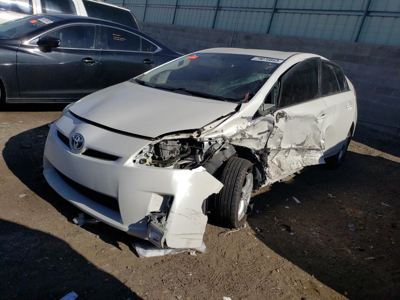 TOYOTA PRIUS 2011 jtdkn3du4b0312740