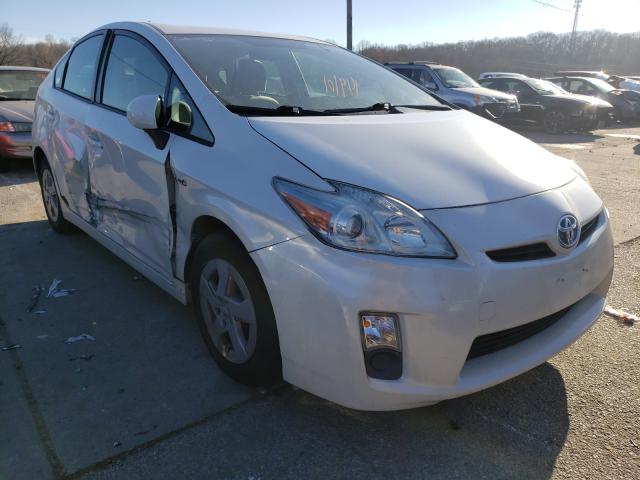 TOYOTA PRIUS 2011 jtdkn3du4b5354375