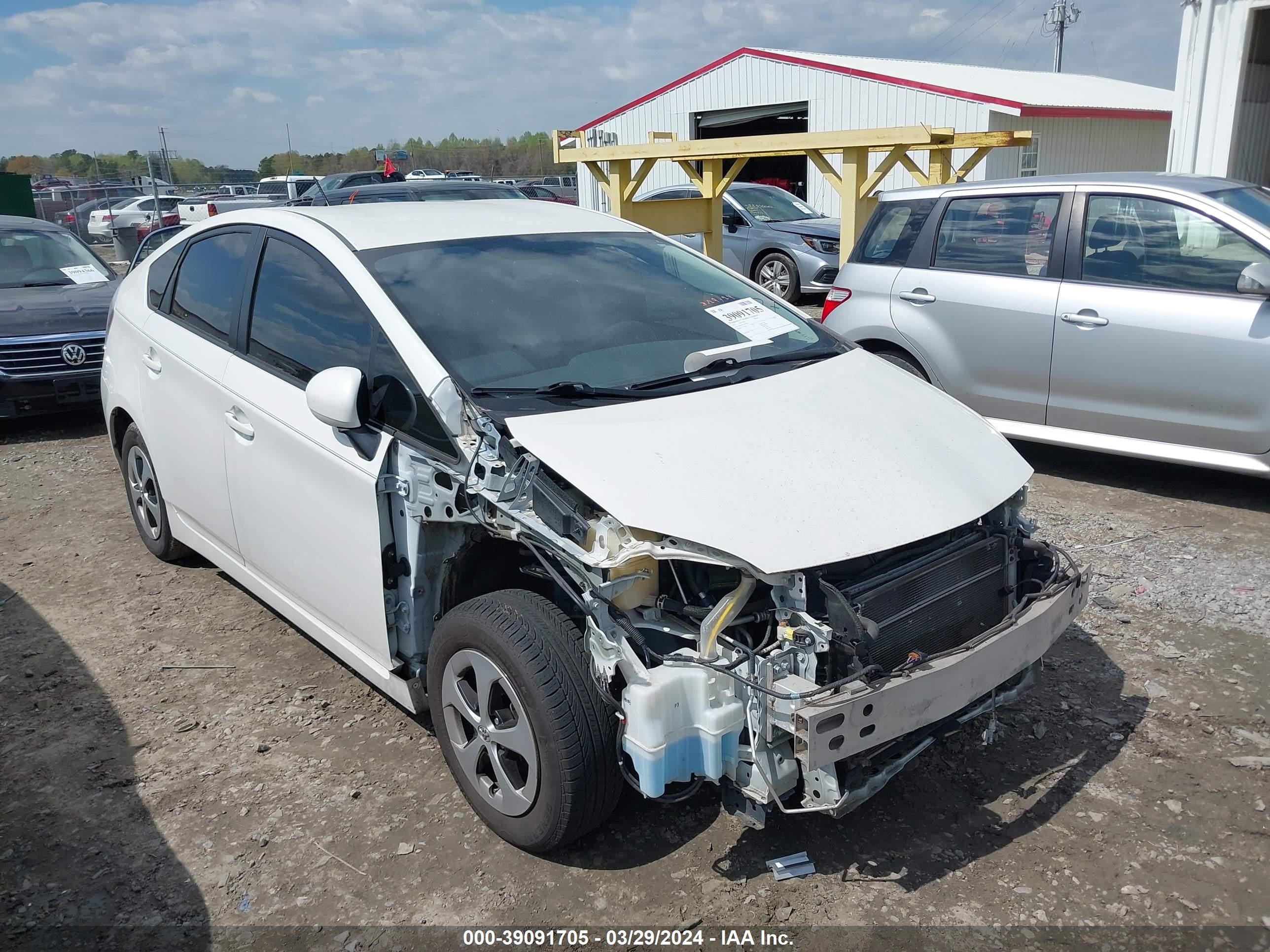 TOYOTA PRIUS 2013 jtdkn3du4d5576224