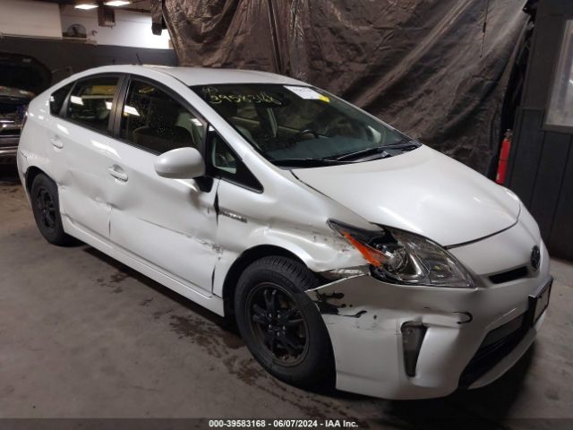 TOYOTA PRIUS 2015 jtdkn3du4f0439185