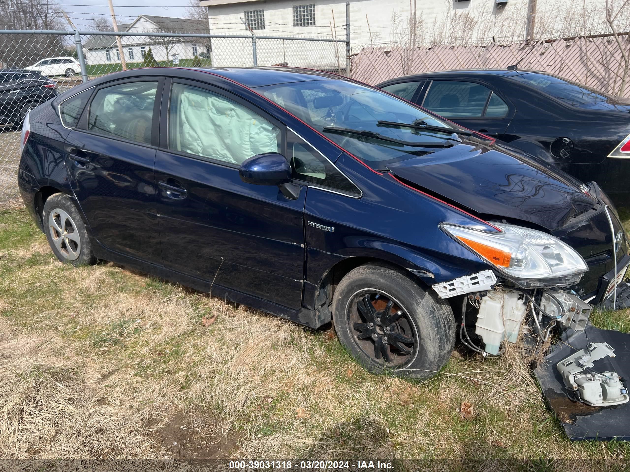 TOYOTA PRIUS 2015 jtdkn3du4f0444578