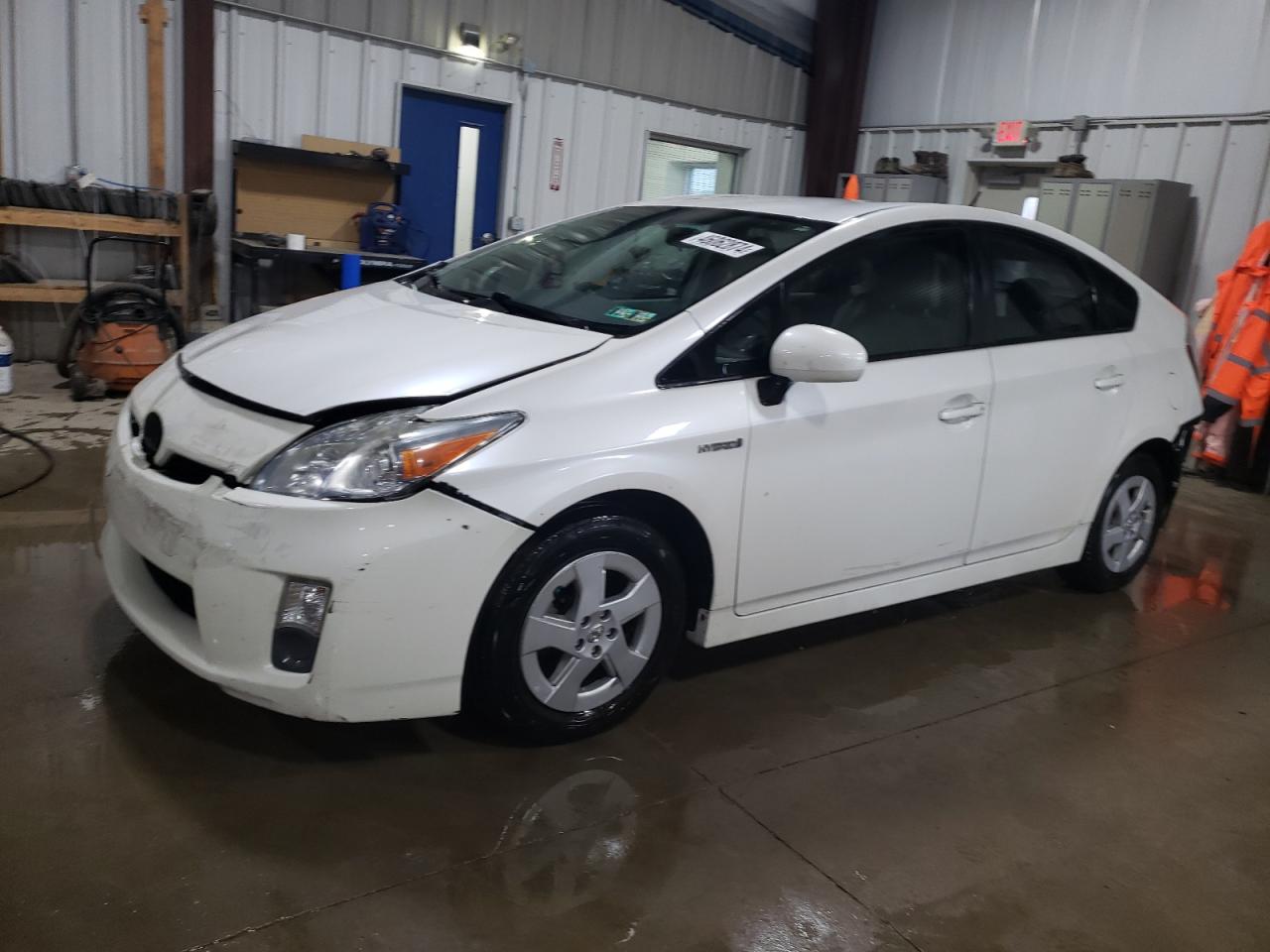 TOYOTA PRIUS 2011 jtdkn3du5b0310625