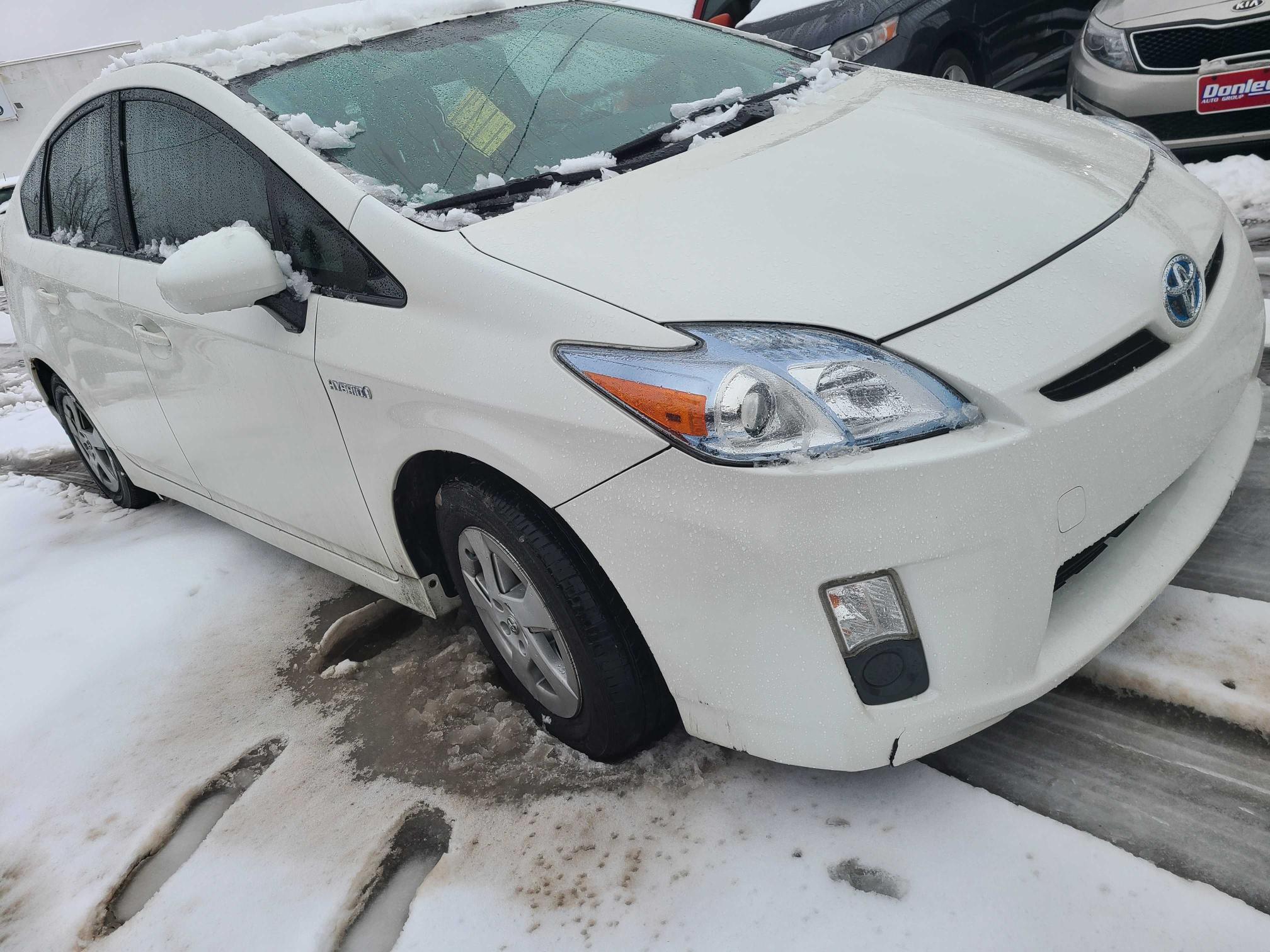 TOYOTA PRIUS 2010 jtdkn3du6a0140189