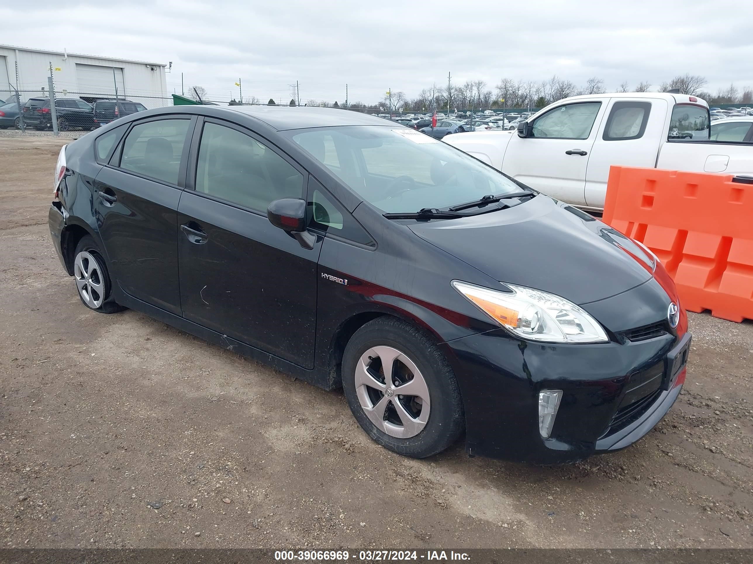 TOYOTA PRIUS 2014 jtdkn3du6e1813255